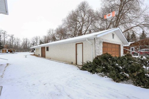 10-27501 Township Road 374, Rural Red Deer County, AB - Outdoor With Exterior