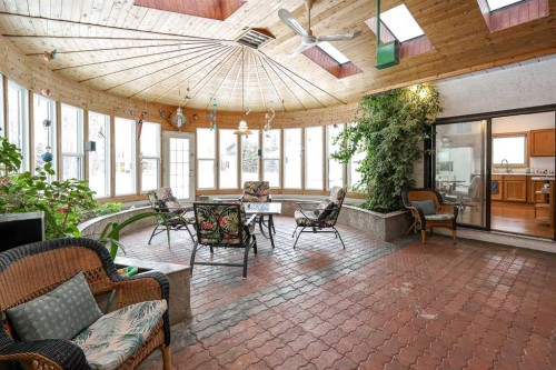 10-27501 Township Road 374, Rural Red Deer County, AB - Indoor Photo Showing Other Room