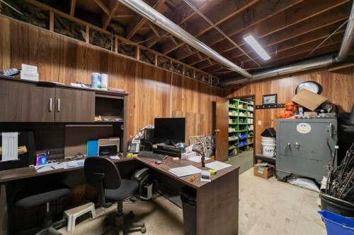 5013 48 Street, Camrose, AB 