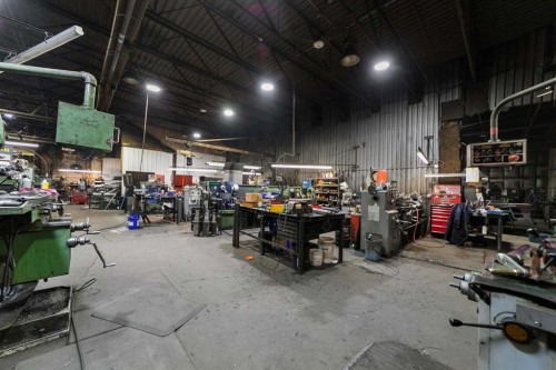 5013 48 Street, Camrose, AB 