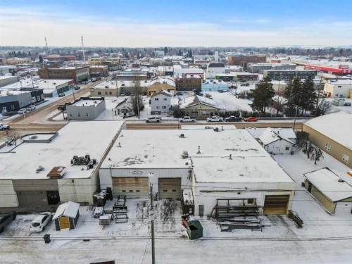 5013 48 Street, Camrose, AB 