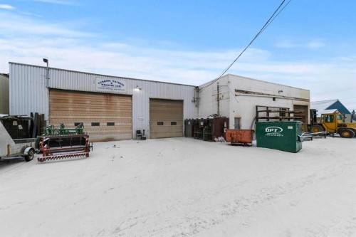 5013 48 Street, Camrose, AB 