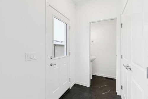 3586 Chestermere Boulevard, Chestermere, AB - Indoor Photo Showing Other Room