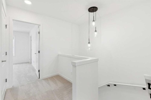 3586 Chestermere Boulevard, Chestermere, AB - Indoor Photo Showing Other Room