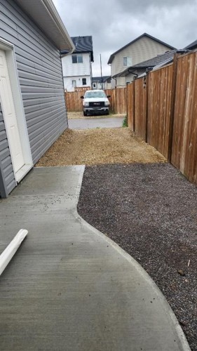 112 Hinshaw Drive, Sylvan Lake, AB - Outdoor With Exterior