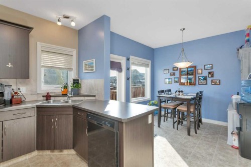 3 Ross Close, Sylvan Lake, AB - Indoor