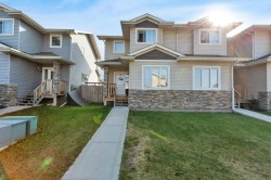 3 Ross Close  Sylvan Lake, AB T4S 0K4