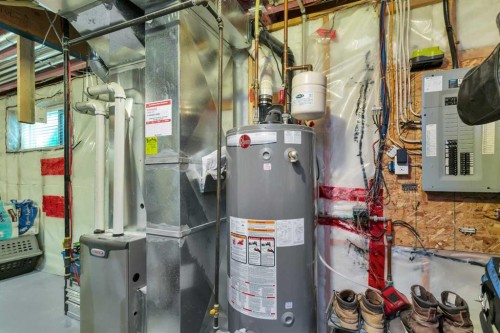 3 Ross Close, Sylvan Lake, AB - Indoor Photo Showing Basement