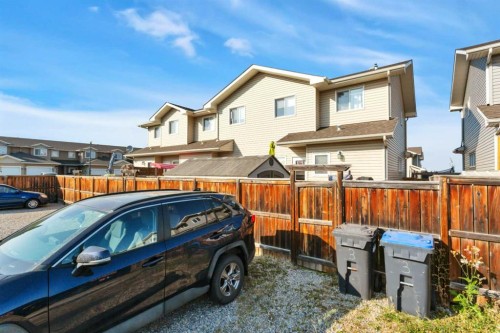 3 Ross Close, Sylvan Lake, AB - Outdoor