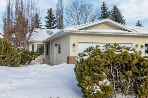 9 Dunn Close, Red Deer, AB - Outdoor