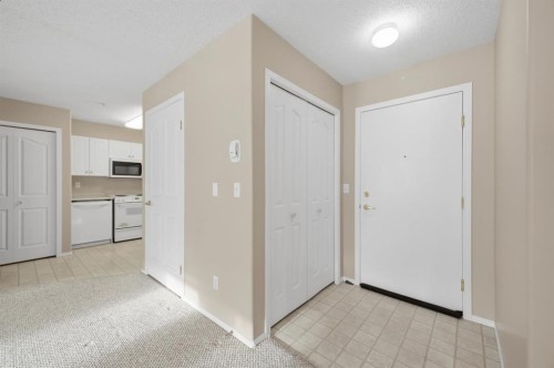 129-56 Carroll Crescent, Red Deer, AB - Indoor