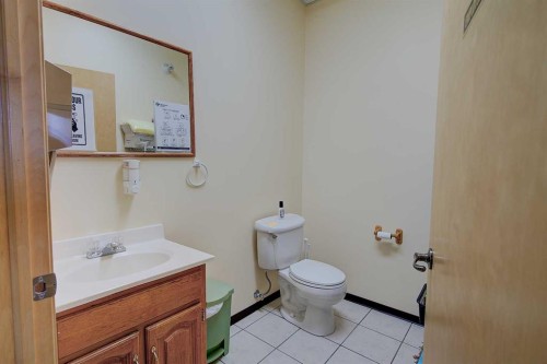 1-5021 Parkwood Road, Blackfalds, AB 