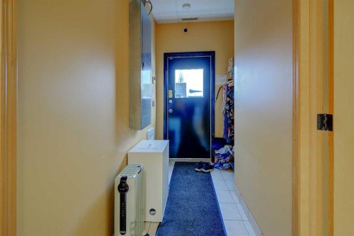 1-5021 Parkwood Road, Blackfalds, AB 