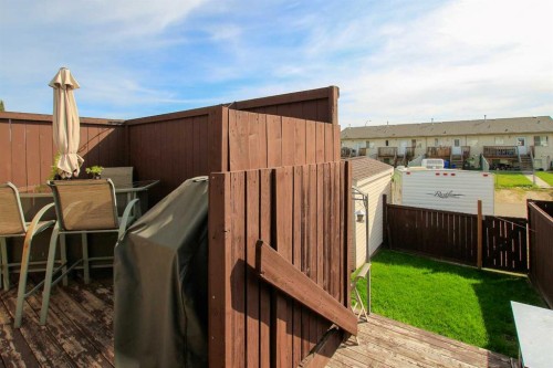13 Kenny Close, Red Deer, AB - Outdoor