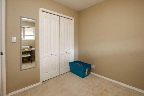 13 Kenny Close, Red Deer, AB - Indoor