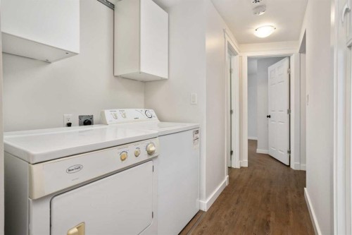 47563 200 Range, Rural Camrose County, AB - Indoor Photo Showing Laundry Room