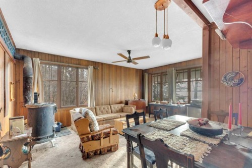 77 Birchcliff Road, Birchcliff, AB - Indoor