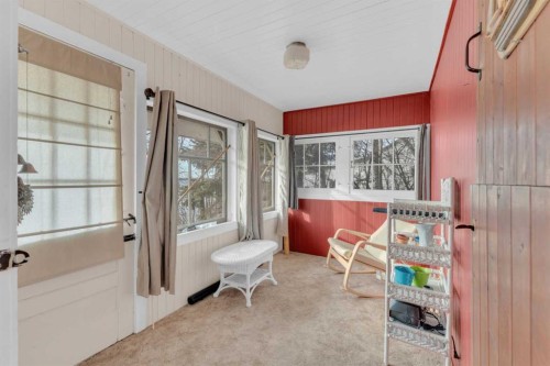 77 Birchcliff Road, Birchcliff, AB - Indoor Photo Showing Other Room