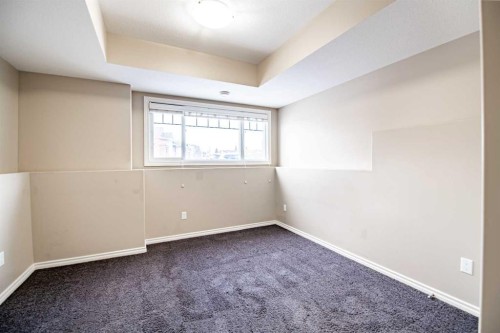 73 Bowman Circle, Sylvan Lake, AB - Indoor Photo Showing Other Room