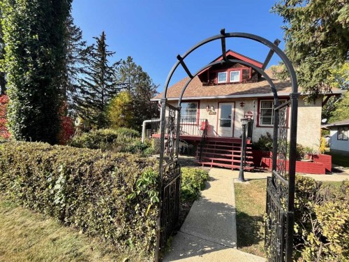 4908 51 Street, Clive, AB - Outdoor