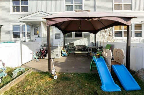 22 Poplar Crescent, Springbrook, AB - Outdoor With Exterior