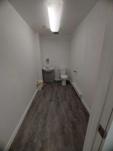 4801 51 Avenue, Red Deer, AB 