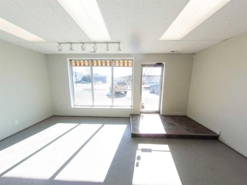 4801 51 Avenue, Red Deer, AB 