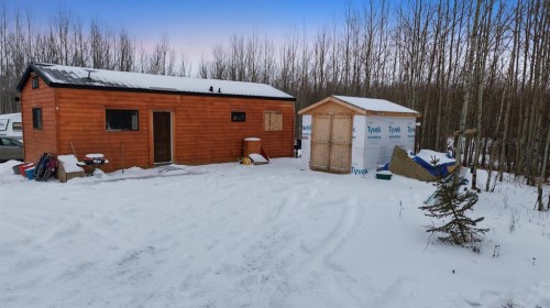 28-421008 Range Road 14, Ponoka, AB 