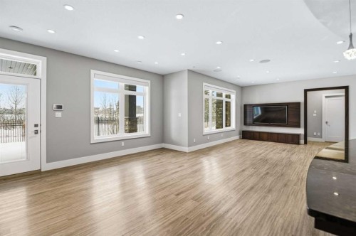 32 Sawyer Close, Red Deer, AB - Indoor Photo Showing Living Room