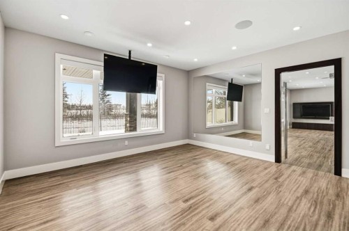 32 Sawyer Close, Red Deer, AB - Indoor Photo Showing Other Room