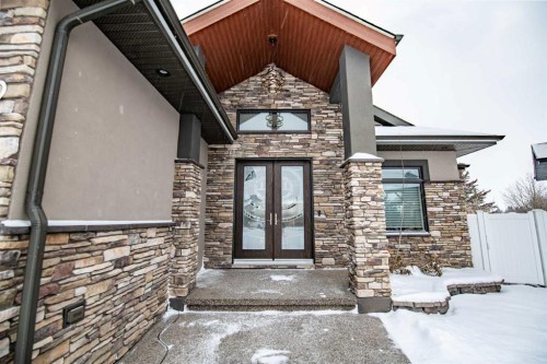 32 Sawyer Close, Red Deer, AB - Outdoor