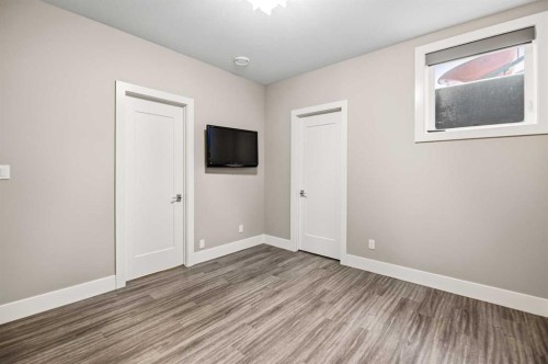 32 Sawyer Close, Red Deer, AB - Indoor Photo Showing Other Room