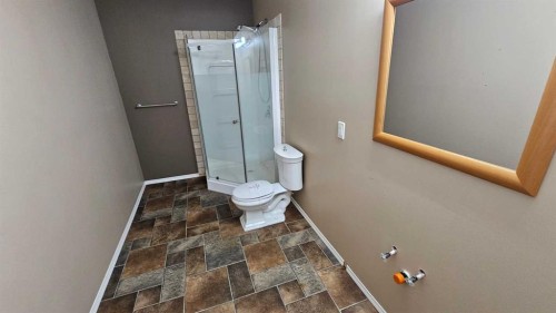5112 52 Avenue, Consort, AB - Indoor Photo Showing Bathroom