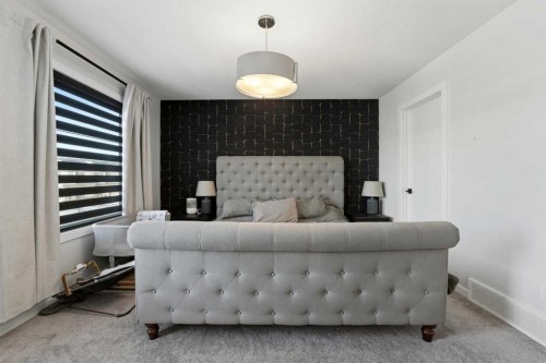 51 Lake Street, Rural Red Deer County, AB - Indoor