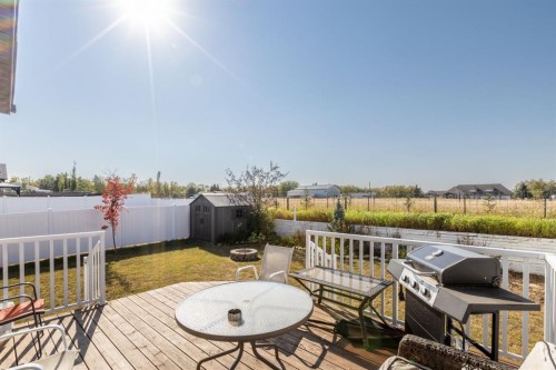 6321 58 Avenue, Innisfail, AB - Outdoor With Deck Patio Veranda