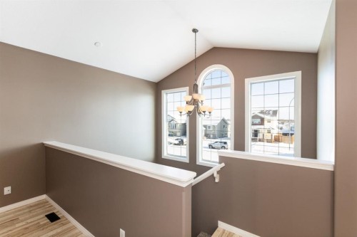 6321 58 Avenue, Innisfail, AB - Indoor Photo Showing Other Room