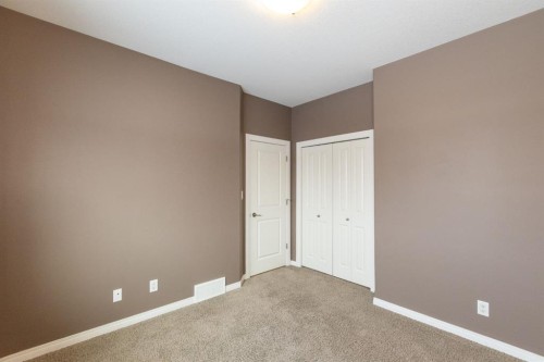 6321 58 Avenue, Innisfail, AB - Indoor Photo Showing Other Room