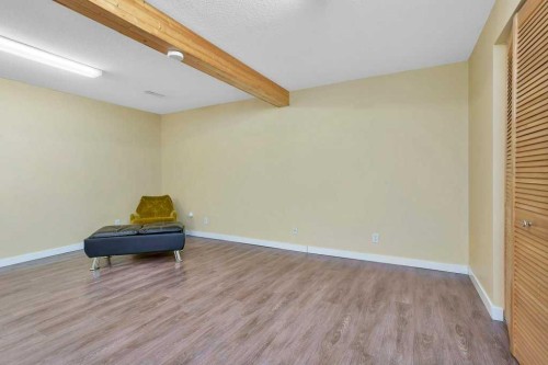 181 Baile Close, Red Deer, AB - Indoor Photo Showing Other Room