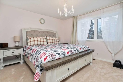 2 Grand Park Crescent, Camrose, AB - Indoor Photo Showing Bedroom
