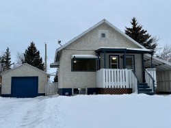 4508 42 Avenue  Ponoka, AB T4J 1B7