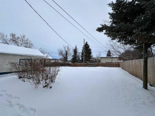 4508 42 Avenue, Ponoka, AB - Outdoor