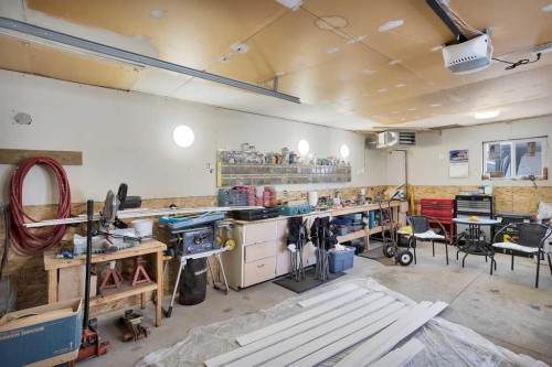 4919 47 Street, Mirror, AB - Indoor