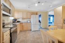 4919 47 Street, Mirror, AB  - Indoor Photo Showing Kitchen 