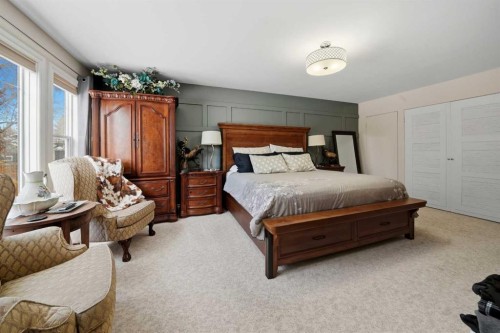 3722 44 Avenue, Red Deer, AB - Indoor Photo Showing Bedroom