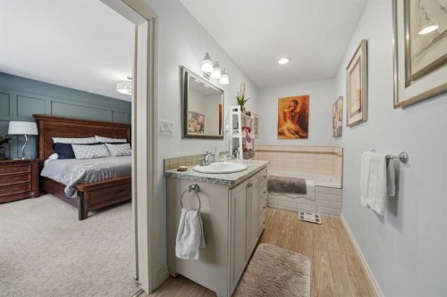 3722 44 Avenue, Red Deer, AB - Indoor Photo Showing Laundry Room