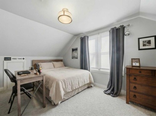 3722 44 Avenue, Red Deer, AB - Indoor Photo Showing Bedroom