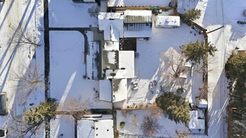 3722 44 Avenue, Red Deer, AB - Outdoor