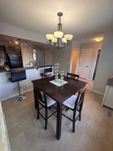 4617 47 Street, Rocky Mountain House, AB - Indoor Photo Showing Dining Room