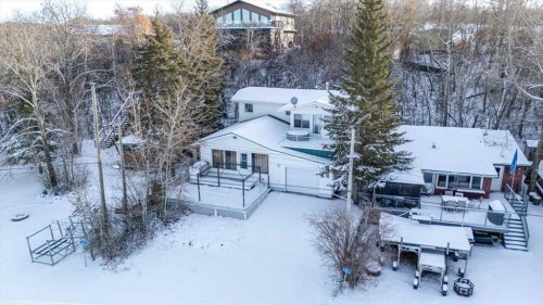 34 Beach Street East, Rochon Sands, AB - Outdoor