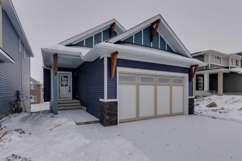 1402 Bayview Crescent SW Airdrie, AB T4B 5N9